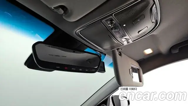 Kia The K9 2018 — Photo 17/20