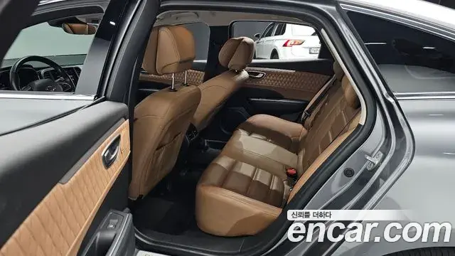 Renault Samsung SM6 2022 — ფოტო 11/20