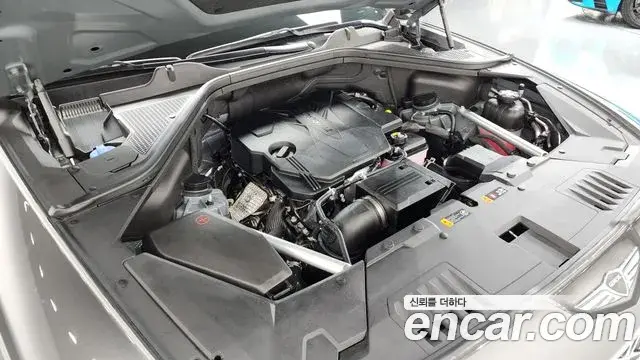 Genesis GV80 2025 — ფოტო 4/20