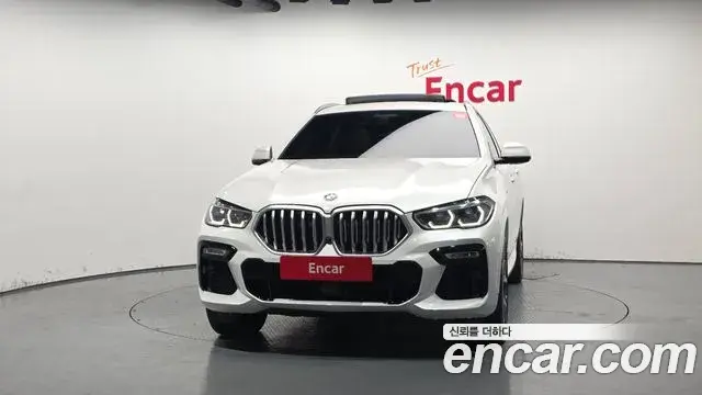 BMW X6 2021 — Şəkil 10/20