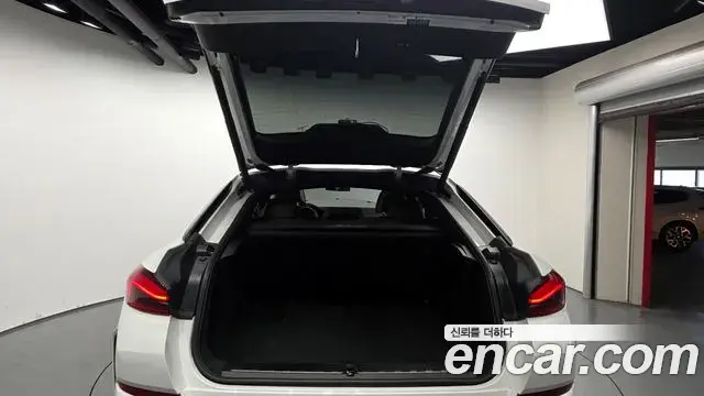 BMW X6 2021 — Şəkil 14/20