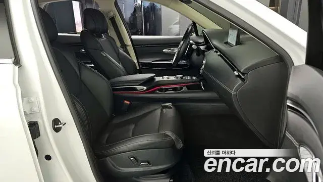Genesis GV70 2024 — ფოტო 4/20