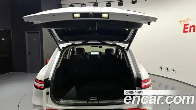 Genesis GV70 2024 — ფოტო 14/20
