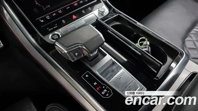 Audi Q7 2021 — Фото 9/20