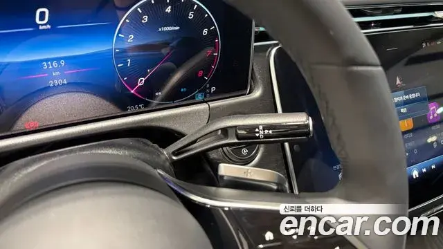 Mercedes-Benz E-Class 2025 — ფოტო 5/20