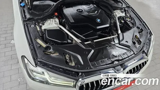 BMW 5 Series 2020 — Photo 5/20