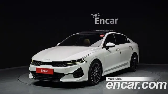 Kia K5 2022 — Photo 11/20
