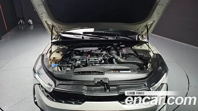 Kia K5 2022 — Photo 15/20