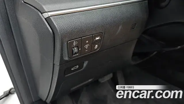 Kia K5 2022 — Photo 18/20
