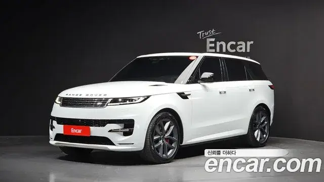 Land Rover Range Rover Sport 2023 — Photo 1/20