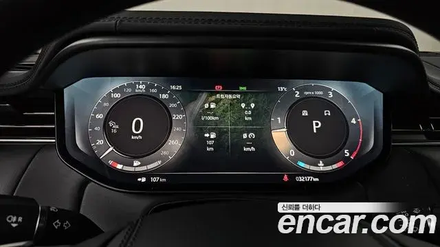 Land Rover Range Rover Sport 2023 — Photo 8/20