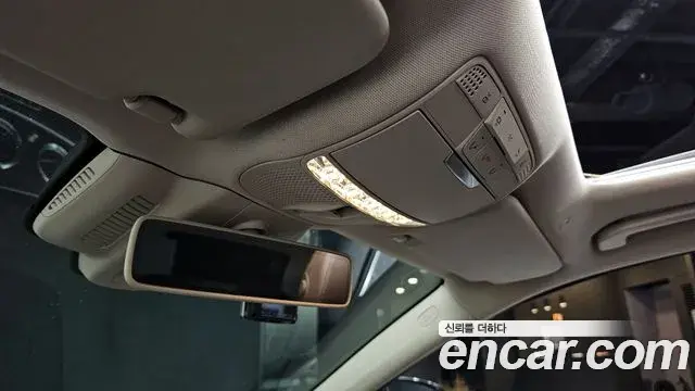 Mercedes-Benz E-Class 2018 — Şəkil 20/20
