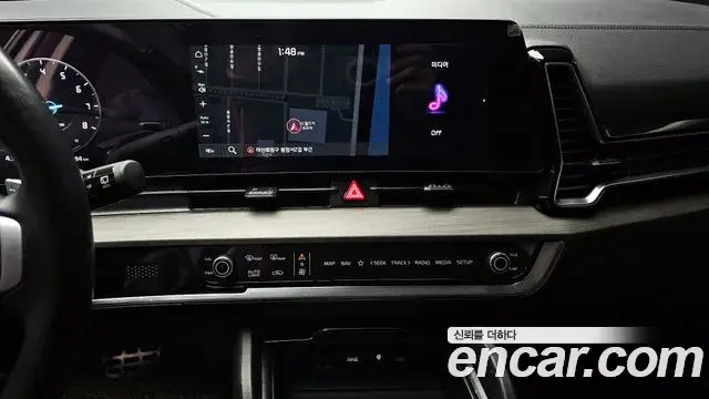 Kia Sportage 2023 — Photo 11/20