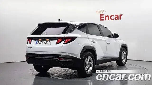 Hyundai Tucson Hybrid 2022 — Photo 7/20