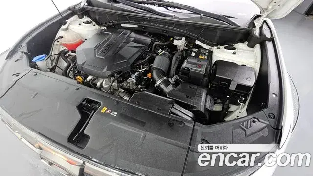Hyundai Tucson Hybrid 2022 — Photo 5/20