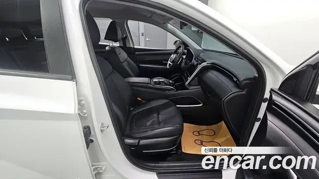 Hyundai Tucson Hybrid 2022 — Photo 10/20