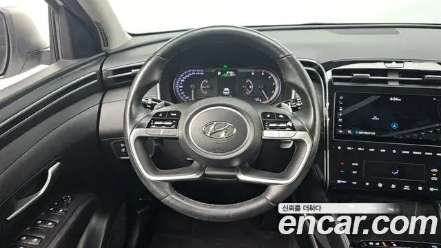 Hyundai Tucson Hybrid 2022 — Photo 13/20