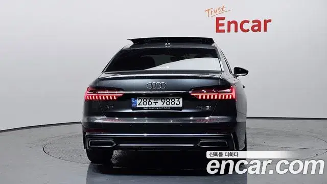 Audi A6 2021 — Фото 4/20