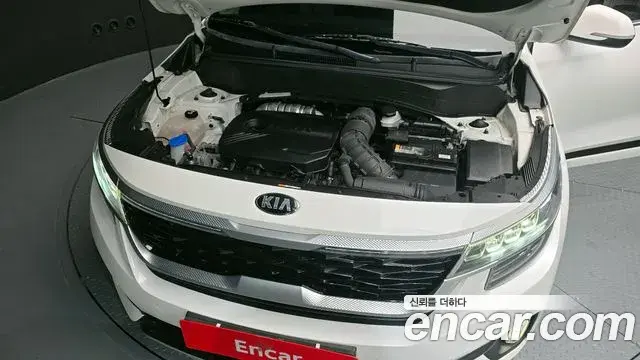 Kia Seltos 2021 — Şəkil 15/20