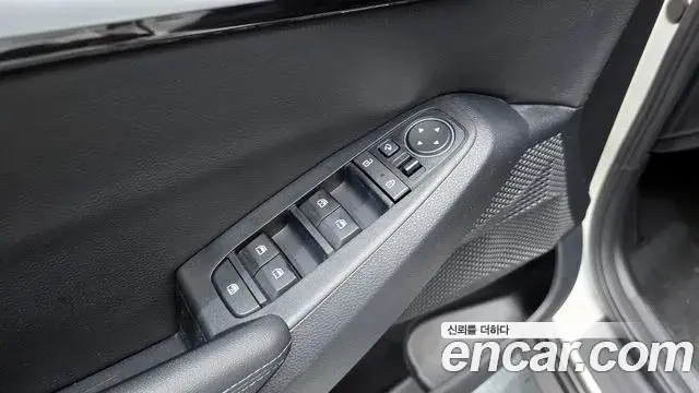 Kia Seltos 2021 — Şəkil 11/20