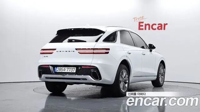 Genesis GV70 2023 — Şəkil 2/20