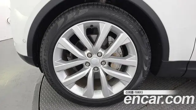 Land Rover Discovery 5 2022 — Şəkil 20/20