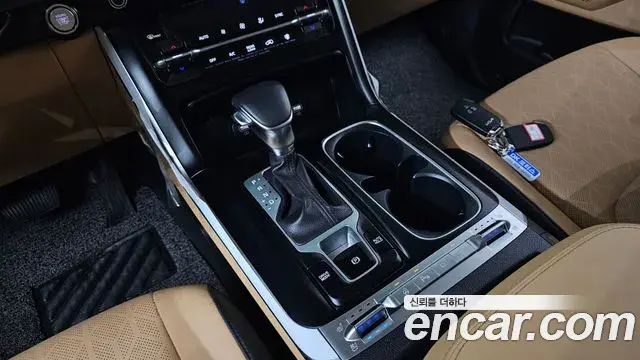 Kia Carnival 2023 — Фото 9/20
