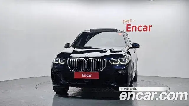 BMW X5 2021 — Şəkil 8/20