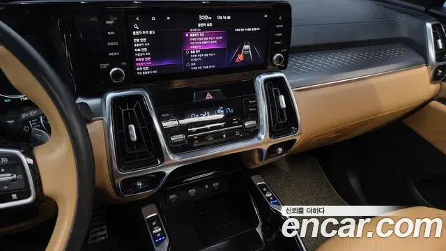 Kia Sorento 2020 — ფოტო 4/20