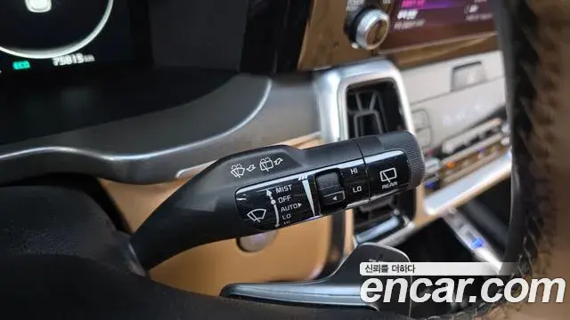Kia Sorento 2020 — ფოტო 14/20