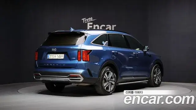 Kia Sorento 2021 — Photo 13/20
