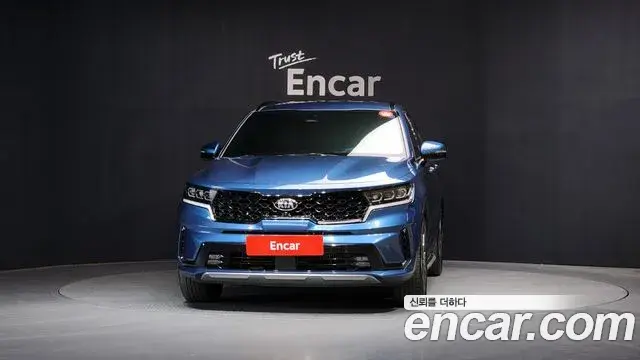 Kia Sorento 2021 — Photo 2/20