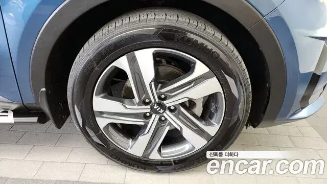Kia Sorento 2021 — Photo 18/20