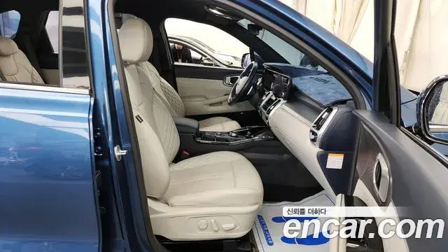 Kia Sorento 2021 — Photo 11/20