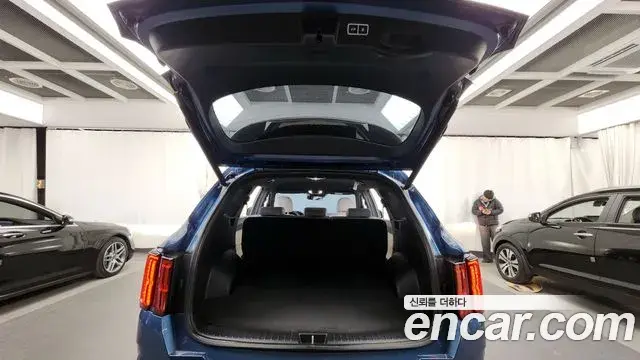 Kia Sorento 2021 — Photo 7/20
