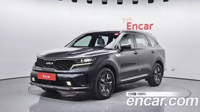 Kia Sorento 2022 — Фото 1/20