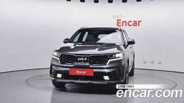 Kia Sorento 2022 — Фото 3/20
