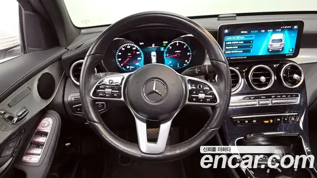 Mercedes-Benz GLC-Class 2022 — Şəkil 11/20
