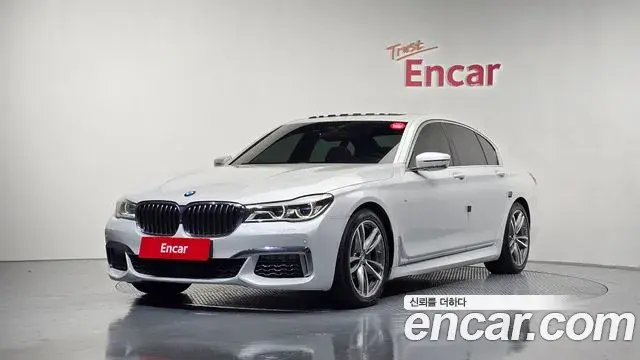 BMW 7 Series 2019 — ფოტო 13/20