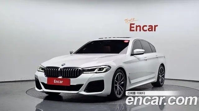 BMW 5 Series 2021 — Photo 13/20