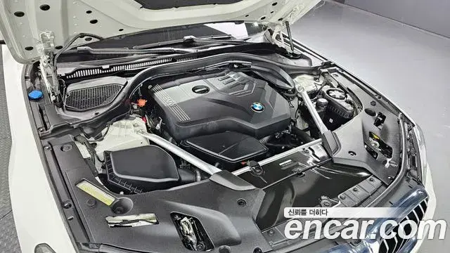 BMW 5 Series 2021 — Photo 10/20