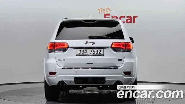 Jeep Grand Cherokee 2019 — Şəkil 3/20