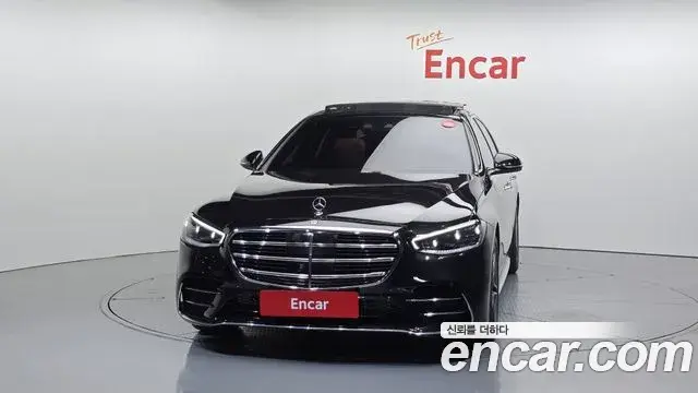 Mercedes-Benz S-Class 2022 — ფოტო 2/20