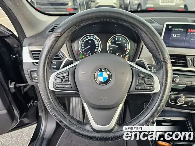 BMW X1 2021 — ფოტო 10/20