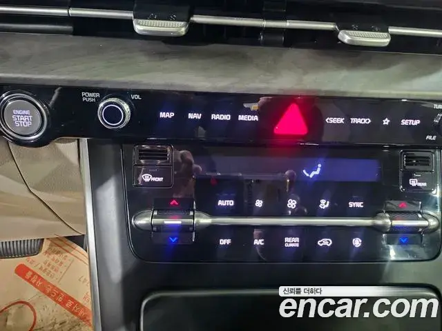 Kia Carnival 2021 — Фото 11/16