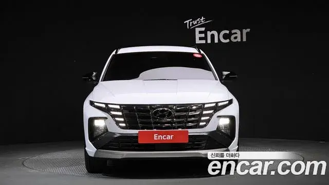Hyundai Tucson Hybrid 2022 — ფოტო 13/20