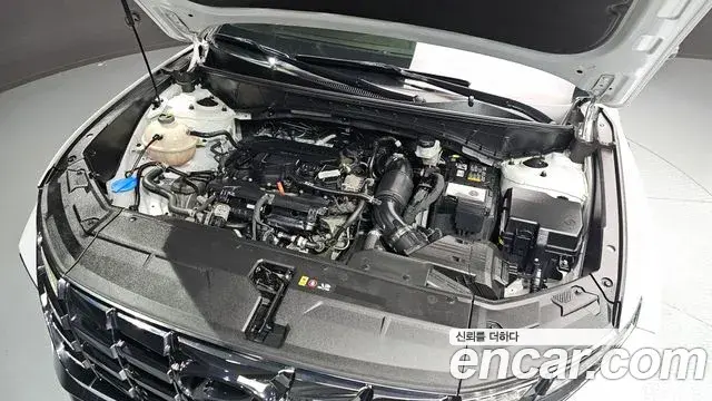 Hyundai Tucson Hybrid 2022 — ფოტო 7/20