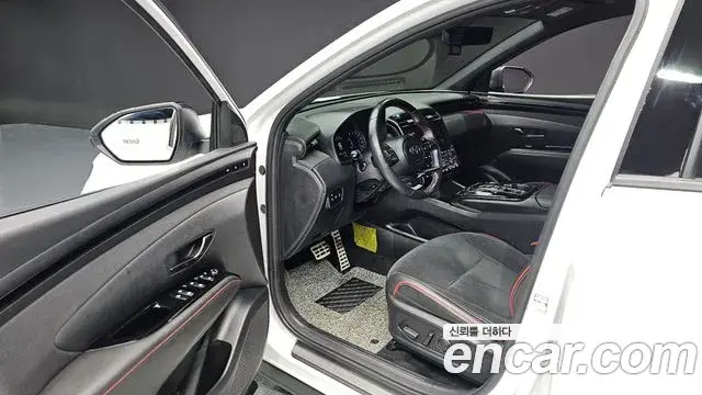 Hyundai Tucson Hybrid 2022 — ფოტო 2/20