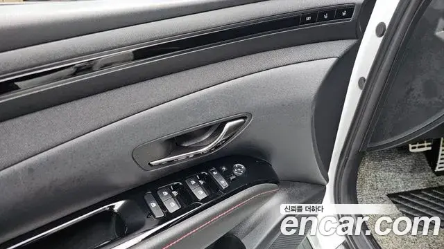 Hyundai Tucson Hybrid 2022 — ფოტო 5/20