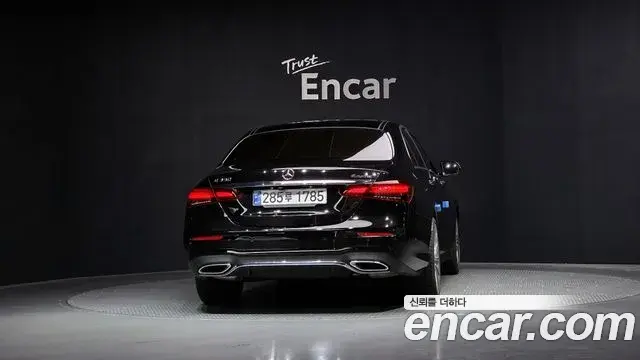 Mercedes-Benz E-Class 2021 — Фото 4/20